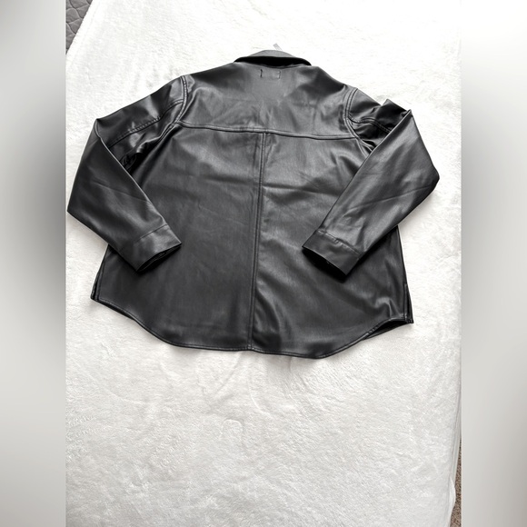 NWT - Mudpie Salem Vegan Leather Shacket.  Size Medium. - Picture 8 of 16